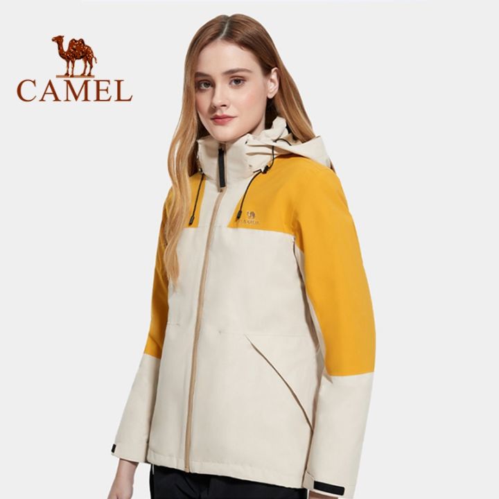 骆驼户外冲锋衣 三合一 防水透气 军绿